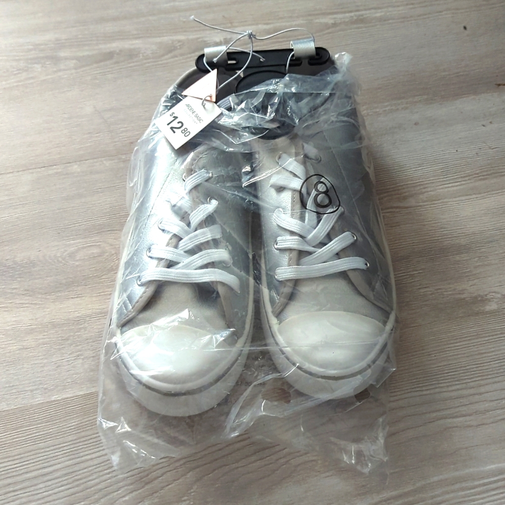 NWT Ardene silver running shoes